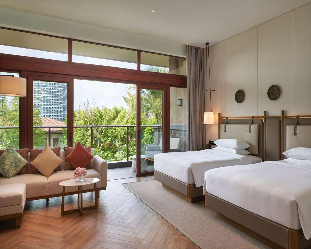 Grand Hyatt Shenzhou Peninsula Hotel Wanning Room photo